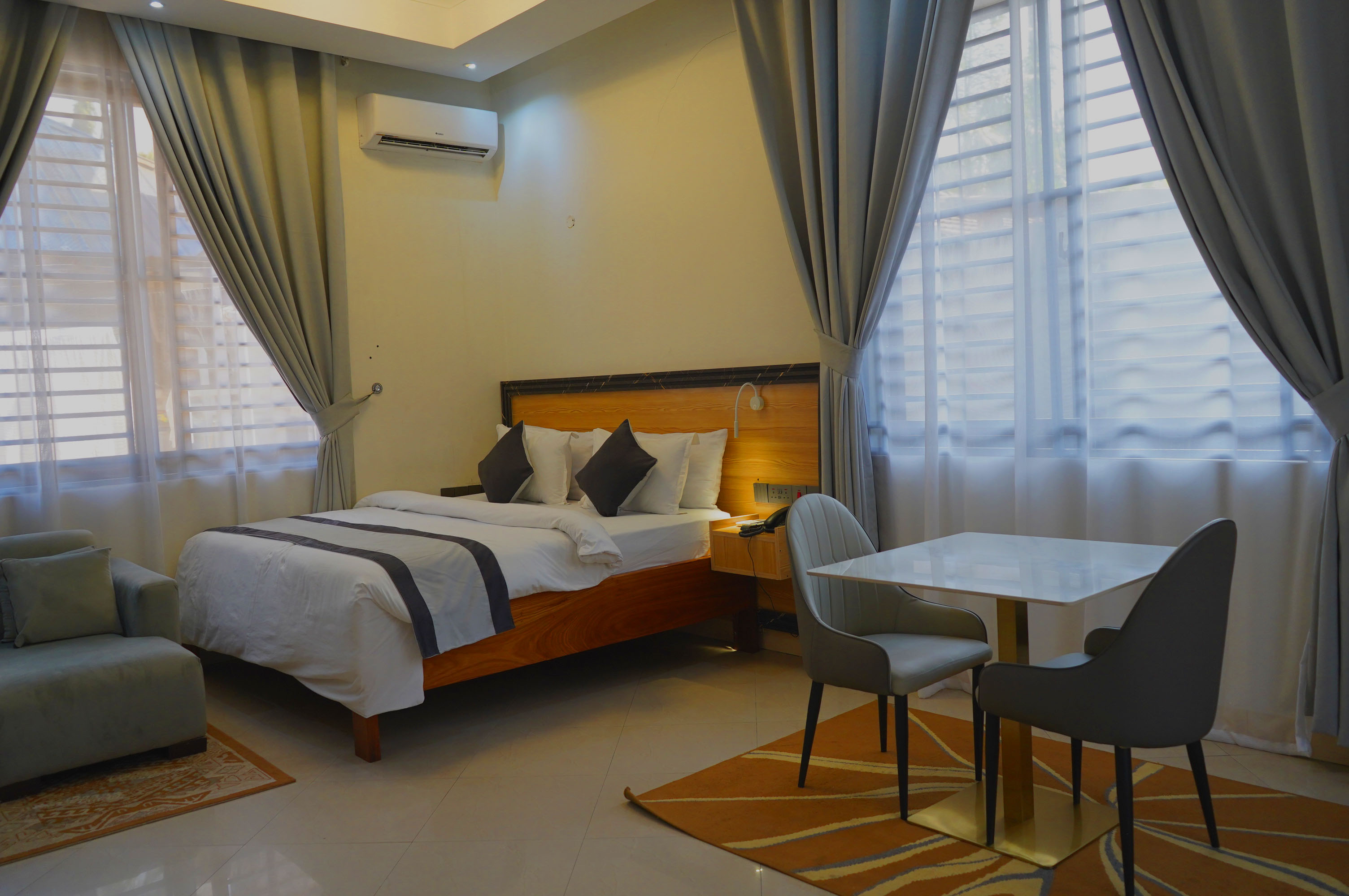 Suite category room at Cassa Motel